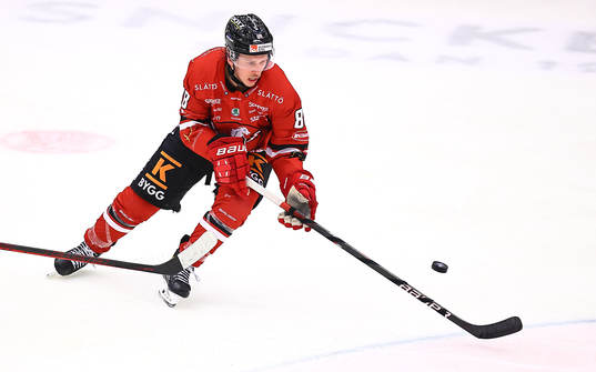 Vita Hästens Corey Mackin