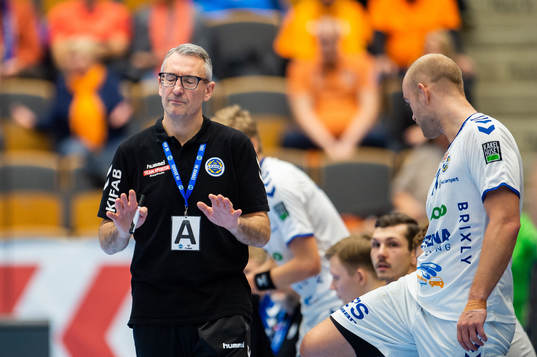 Aranäs tränare Jerry Hallbäck deppar