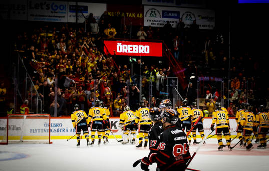 Örebros Robin Kovacs deppar