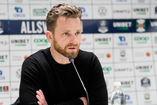 s tränare Bartosz Grzelak