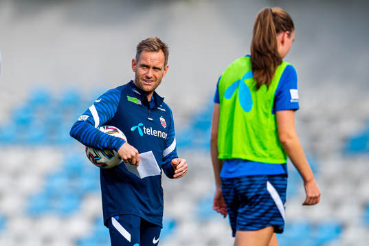 Martin Sjögren, head coach of the Norwegian women's