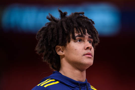 Elliot Cadeau of Sweden