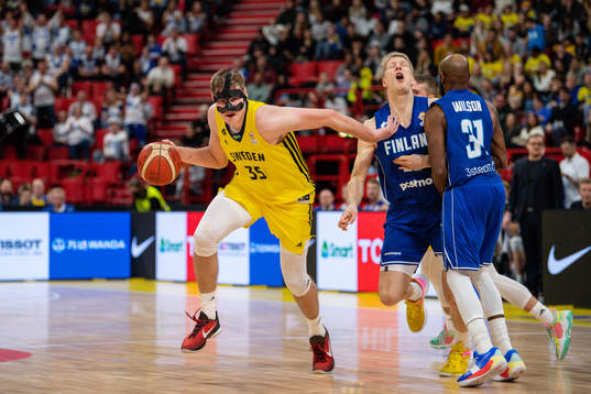 Simon Birgander of Sweden and Juho Nenonen of Finland