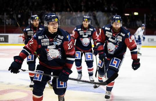 Linköpings spelare jublar