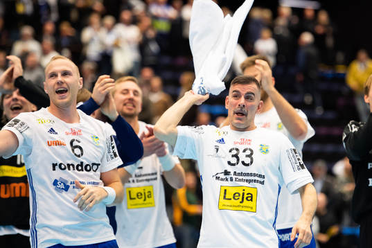 Ystads IFs Dalibor Doder och Jakob Nygren jublar