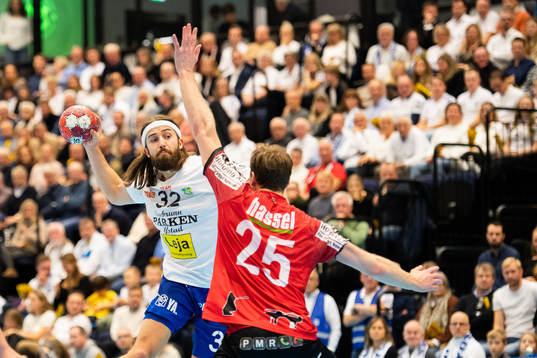 Ystads IFs Julius Lindskog Andersson och IFK Ystads Marius