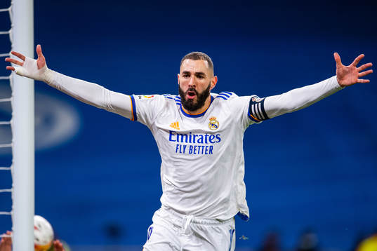 Karim Benzema of Real Madrid celebrates scoring 1-1