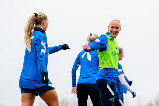 Lisa-Marie Karlseng Utland and Maria Thorisdottir of the