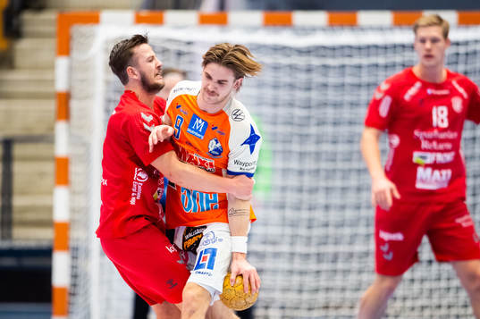 Kristianstads Anton Hallbäck och Guifs Marcus Ekman