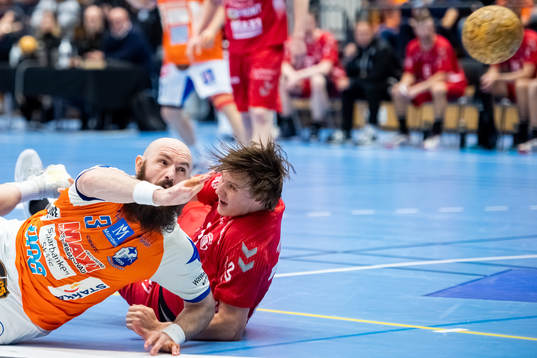Kristianstads Besard Hakaj och Guifs Johan Palm