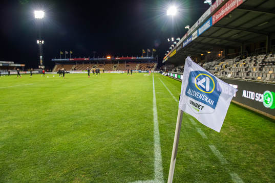 En hörnflagga med unibet logga
