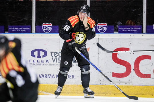 Brynäs Dmytro Timashov har ont