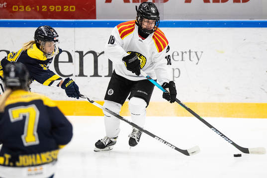 s Ebba Berglund och Brynäs Emma Murén