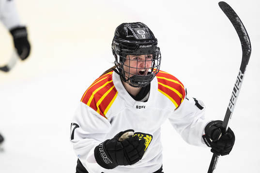 Brynäs Jaycee Gebhard jublar