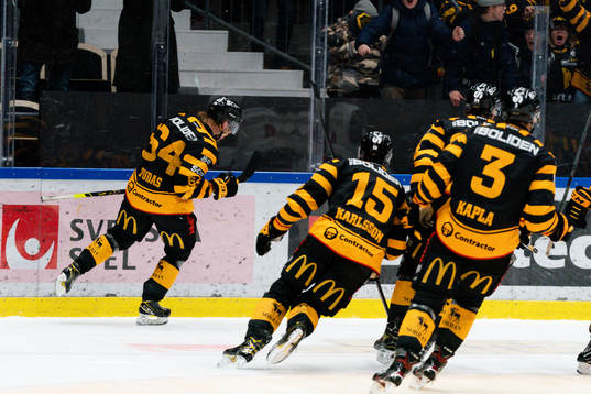 Skellefteås Jonathan Pudas,Melker Karlsson och Michael