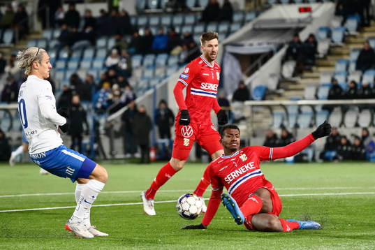 IFK Norrköpings Jonathan Levi och IFK Göteborgs Bernardo