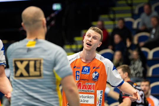 Domare och Kristianstads Philip Henningsson Marcus Winberg