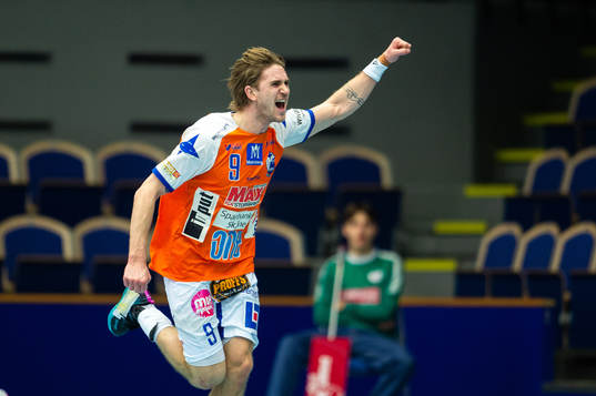 Kristianstads Anton Hallbäck jublar