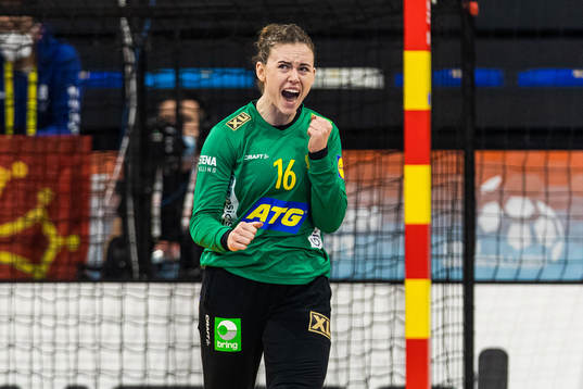 Goalkeeper Jessica Ryde of Sweden celebrates