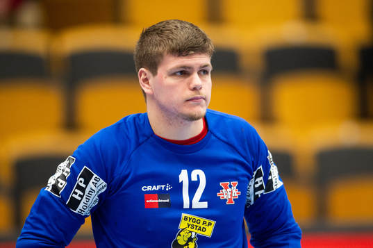 IFK Ystads målvakt Måns Landgren deppar