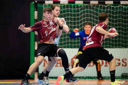 Lugis Steven Plucnar Jacobsen och IFK Ystads Marius