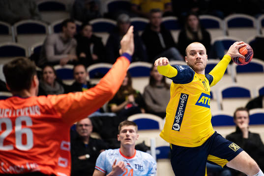 Daniel Pettersson of Sweden