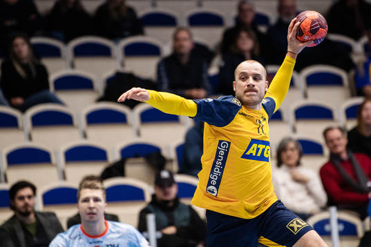 Daniel Pettersson of Sweden