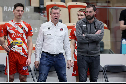 Pixbos Tränare Thomas Hammar Andersson och Andreas Skoglund