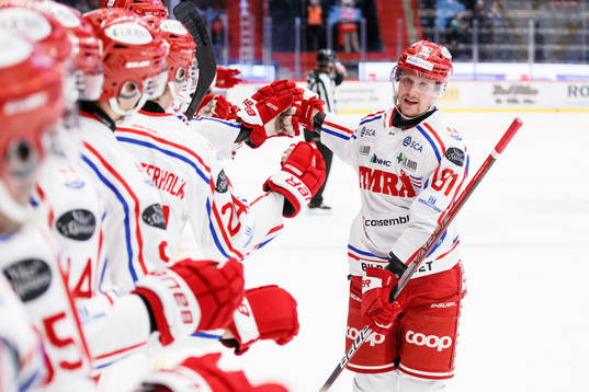 Timrås Jens Lööke jublar