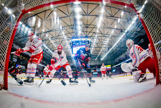 Örebros Jani Lajunen gör 1-1