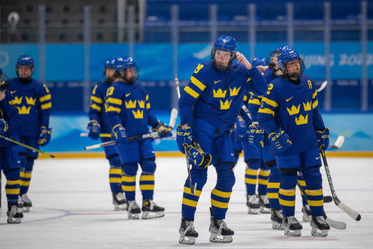 Sara Hjalmarsson of Sweden looks dejected