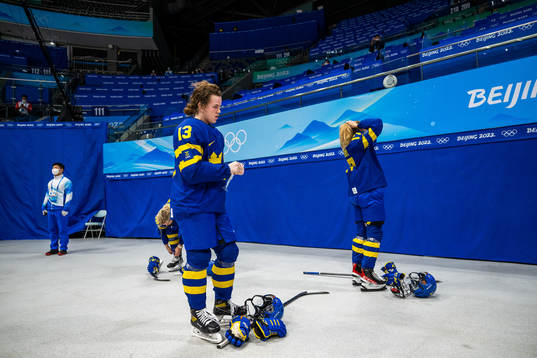 Emma Murén of Sweden looks dejected