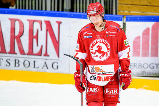Troja/Ljungbys Oscar Öhman deppar