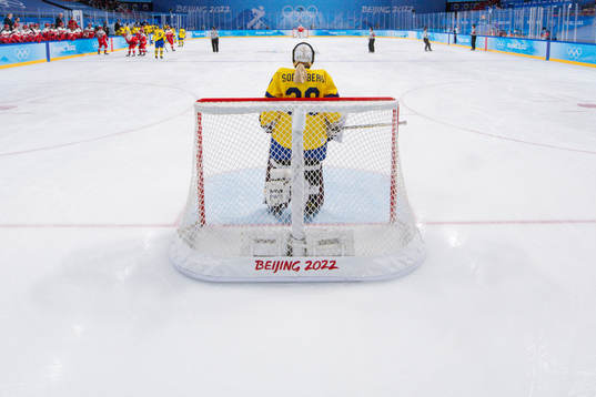 goaltender Emma Söderberg of Sweden looks dejected