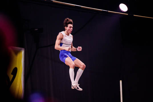 Armand Duplantis of Sweden