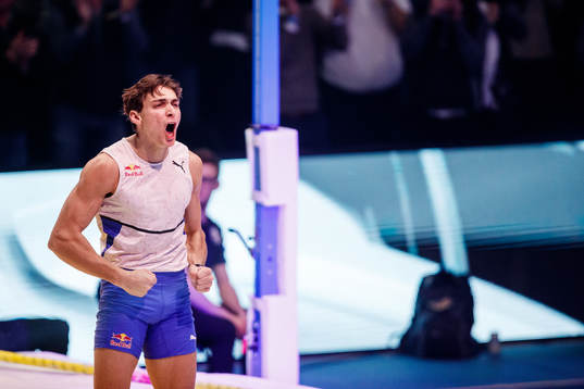 Armand Duplantis of Sweden celebrates