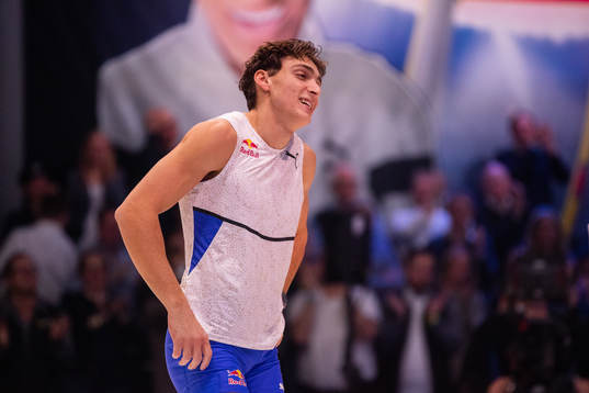 Armand Duplantis of Sweden