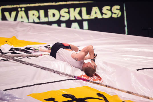 Piotr Lisek of Poland in pain