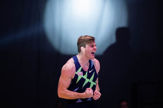 Chris Nilsen of USA celebrates