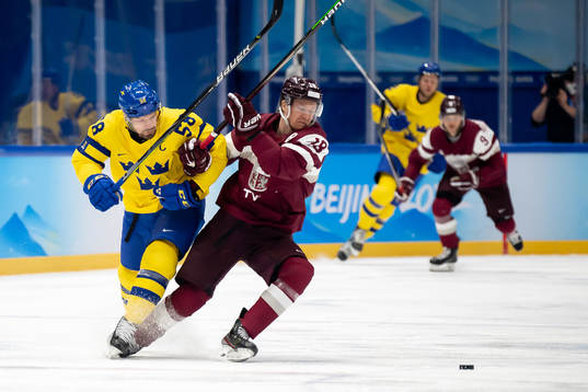 Anton Lander of Sweden and Rodrigo Abols of Latvia in an