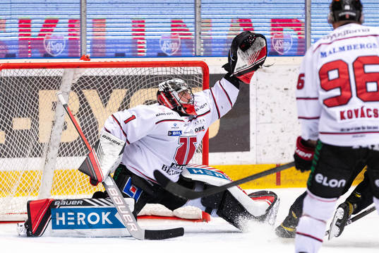 Örebros målvakt Jhonas Enroth