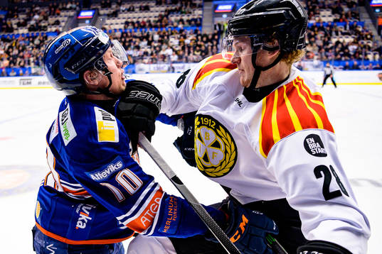 Växjös Richard Gynge och Brynäs Oskar Kvist