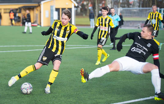 IFK Hässleholms Robin Strömberg i träningsmatchen mellan