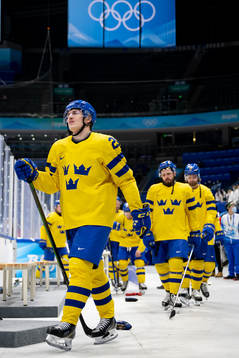 Pontus Holmberg of Sweden looks dejected