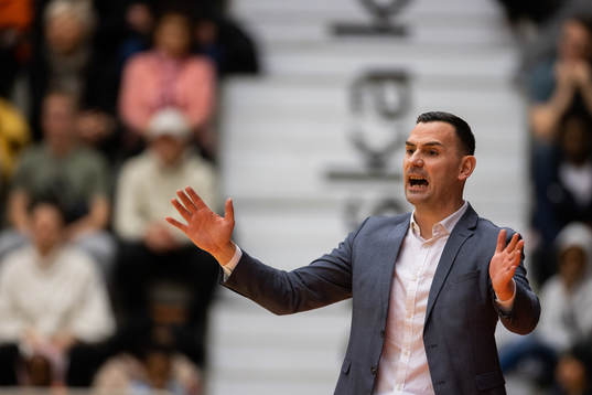 Jämtlands coach Adnan Chuck