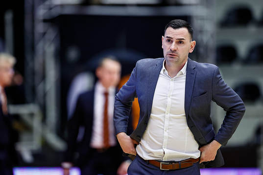 Jämtlands coach Adnan Chuck