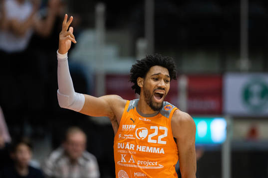 Norrköpings LaDarien Griffin jublar