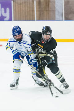 Leksands Agnez Svensson och SDEs Alexandra Anderson