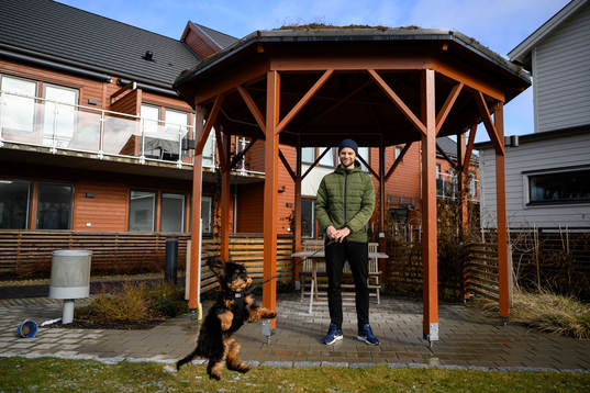 GAIS Gustav Lundgren med sin hund Harry