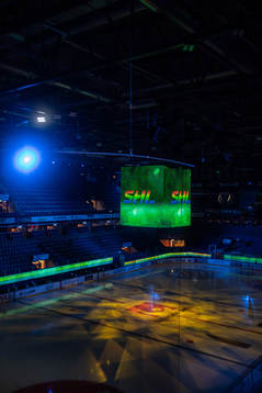 inför ishockeymatchen i SHL mellan Färjestad och Frölunda